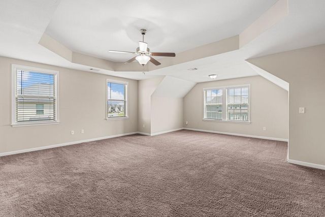 314 Red Oak Place, Smiths Station, AL 36877