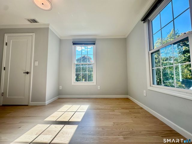 123 East Avenue, New Canaan, CT 06840