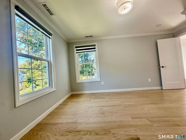123 East Avenue, New Canaan, CT 06840