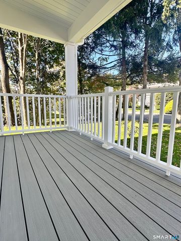 123 East Avenue, New Canaan, CT 06840