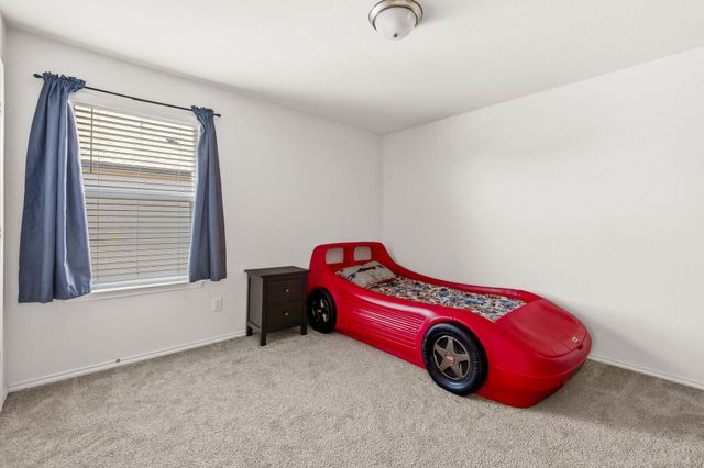 220 Saranac DR, Elgin, TX 78621