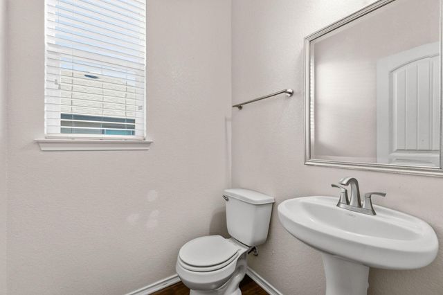 220 Saranac DR, Elgin, TX 78621