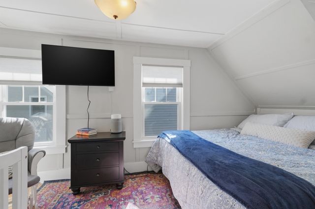 3 Maple Avenue, Hudson, NH 03051