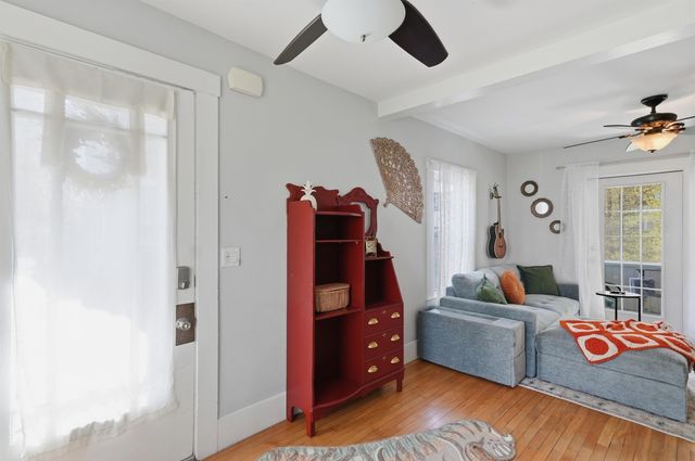 3 Maple Avenue, Hudson, NH 03051