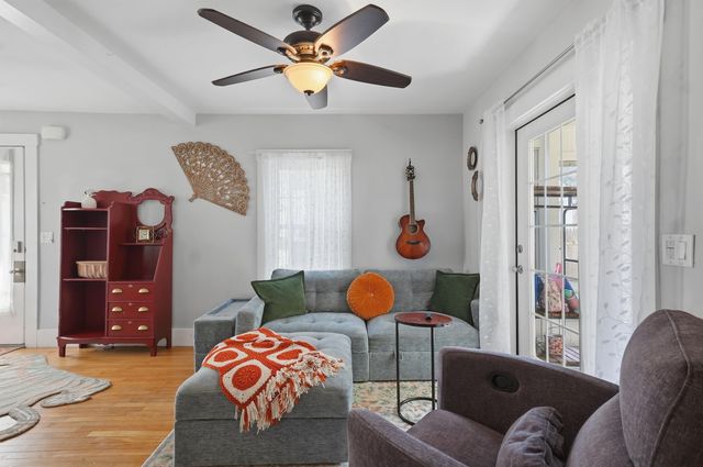 3 Maple Avenue, Hudson, NH 03051