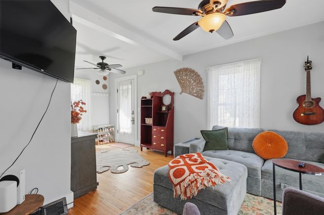 3 Maple Avenue, Hudson, NH 03051