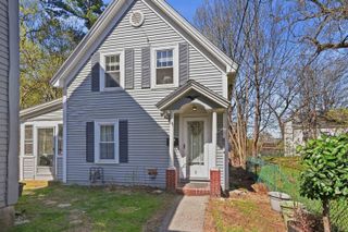 3 Maple Avenue, Hudson, NH 03051