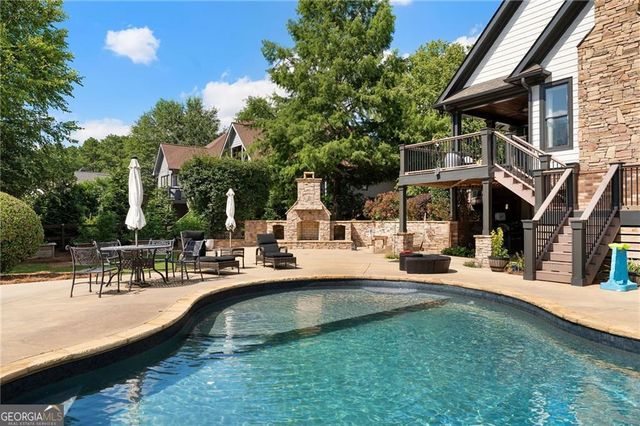 4 Creekstone Court SE, Cartersville, GA 30120