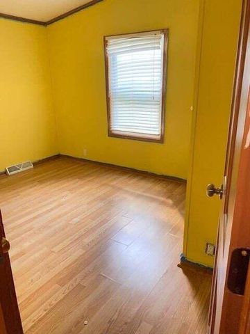 5003 Beacon Ridge, Lowell, IN 46356