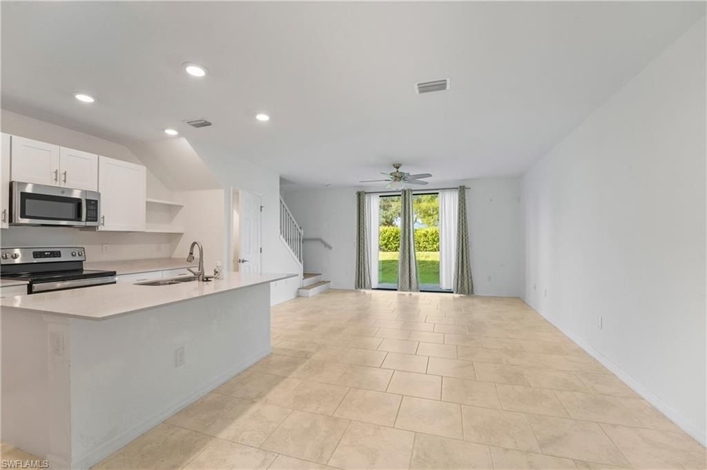 14053 Oviedo PL, FORT MYERS, FL 33905 — photo 2