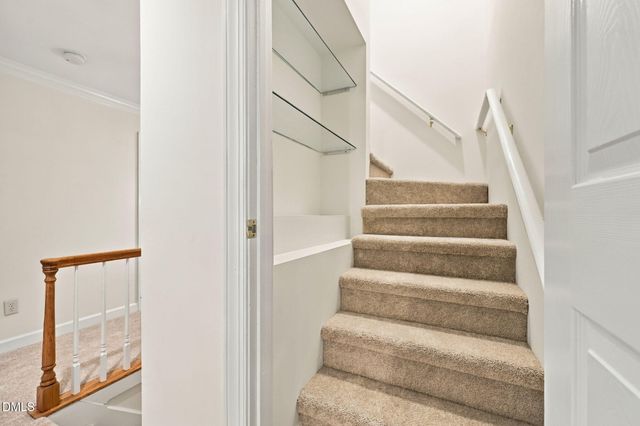 5601 N Hawthorne Way, Raleigh, NC 27613