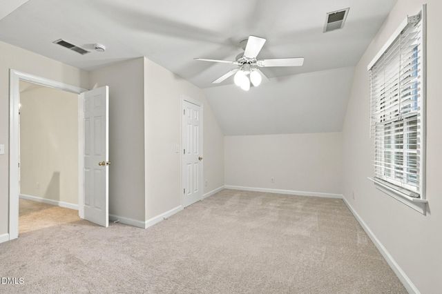5601 N Hawthorne Way, Raleigh, NC 27613