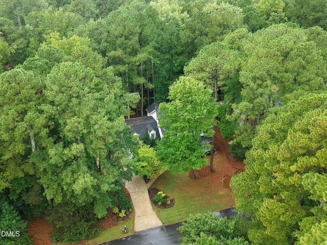 5601 N Hawthorne Way, Raleigh, NC 27613
