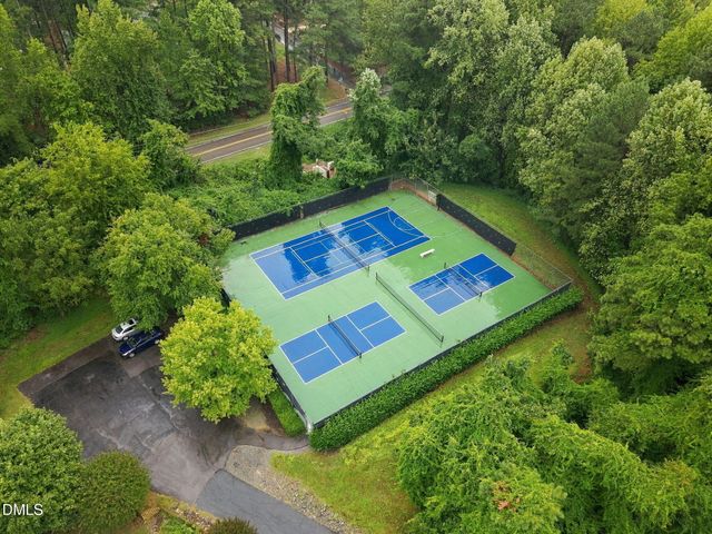 5601 N Hawthorne Way, Raleigh, NC 27613