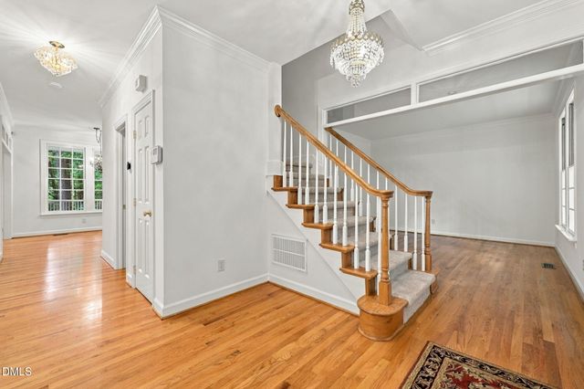 5601 N Hawthorne Way, Raleigh, NC 27613