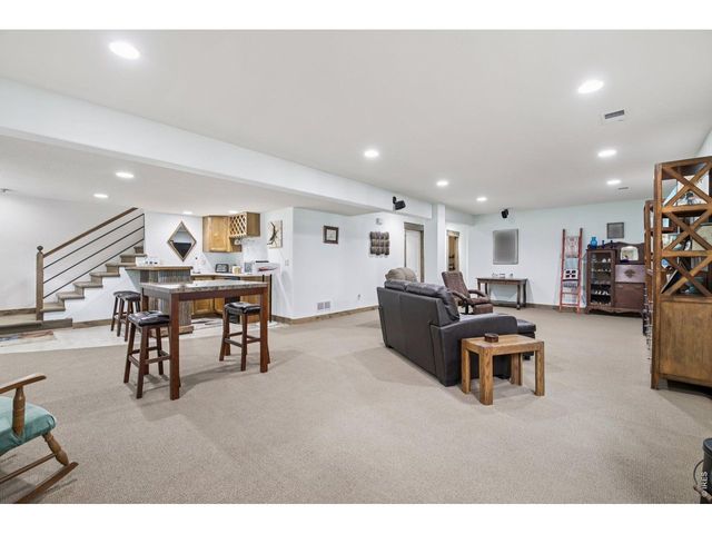 317 Kirkland Ln, Johnstown, CO 80534