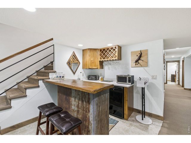 317 Kirkland Ln, Johnstown, CO 80534