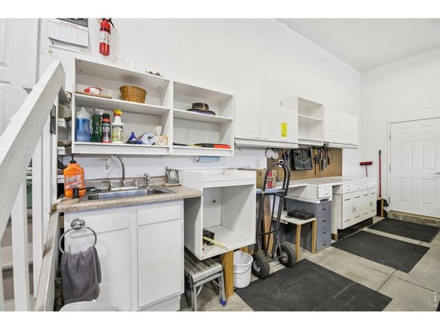 317 Kirkland Ln, Johnstown, CO 80534