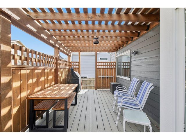 317 Kirkland Ln, Johnstown, CO 80534