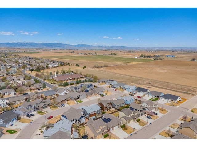 317 Kirkland Ln, Johnstown, CO 80534