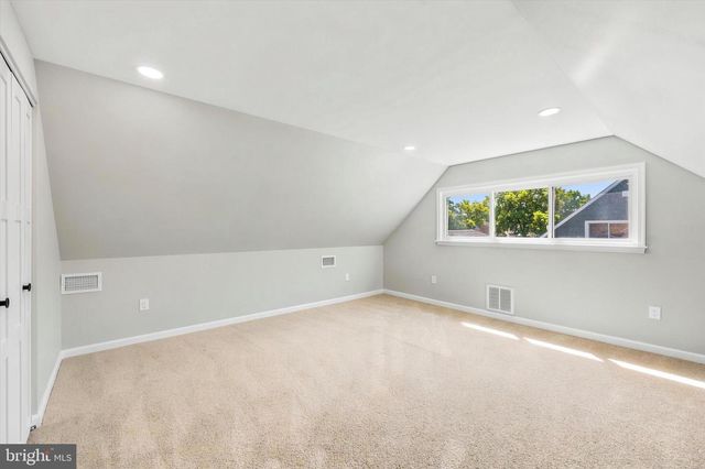 101 KINGWOOD LN, Levittown, PA 19055