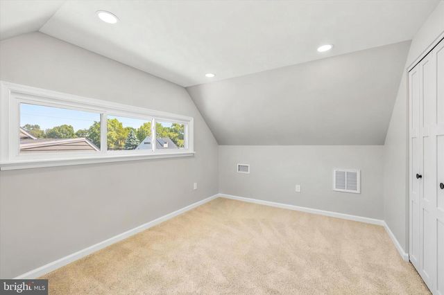 101 KINGWOOD LN, Levittown, PA 19055