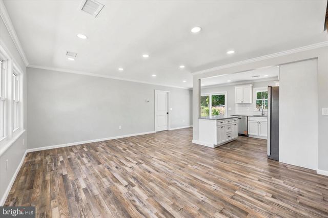 101 KINGWOOD LN, Levittown, PA 19055