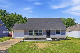 101 KINGWOOD LN, Levittown, PA 19055