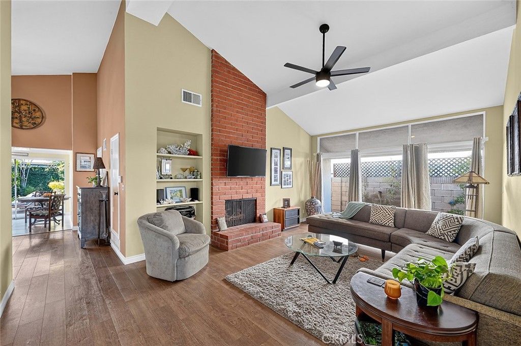 2137 Denmead, Lakewood, CA 90712 — photo 5