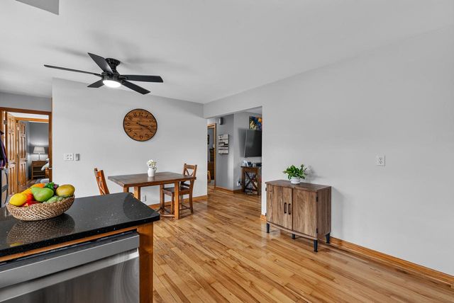 W243N6591 Westhaven DRIVE, Sussex, WI 53089