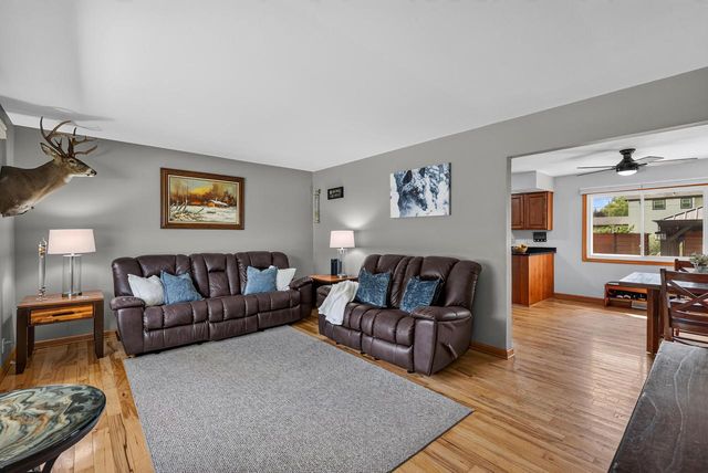W243N6591 Westhaven DRIVE, Sussex, WI 53089