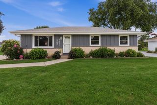 W243N6591 Westhaven DRIVE, Sussex, WI 53089