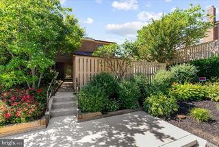 25 TANNER CT #H, Baltimore, MD 21208