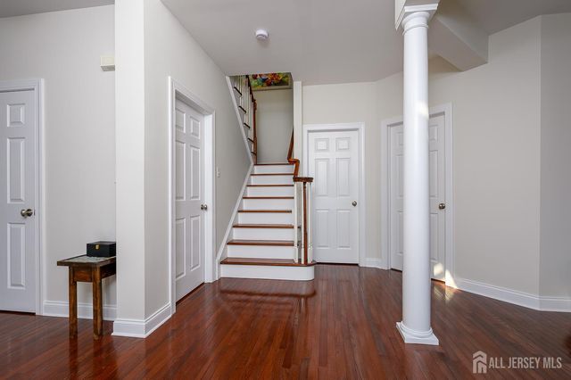 2 Wilson Lane, Plainsboro, NJ 08536