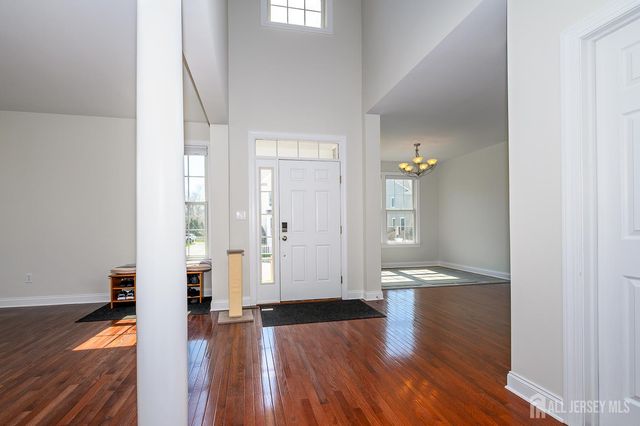 2 Wilson Lane, Plainsboro, NJ 08536