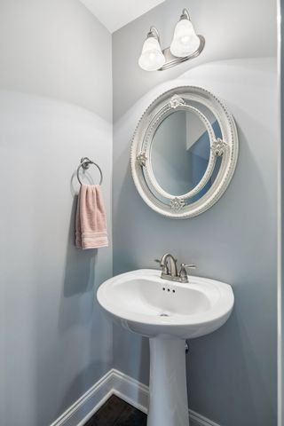 530 Vintage Green Ln, Franklin, TN 37064