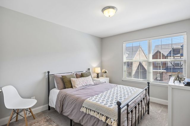 530 Vintage Green Ln, Franklin, TN 37064