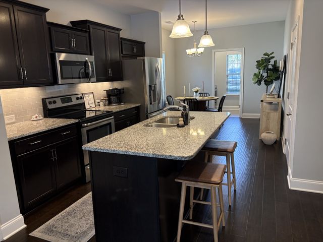 530 Vintage Green Ln, Franklin, TN 37064