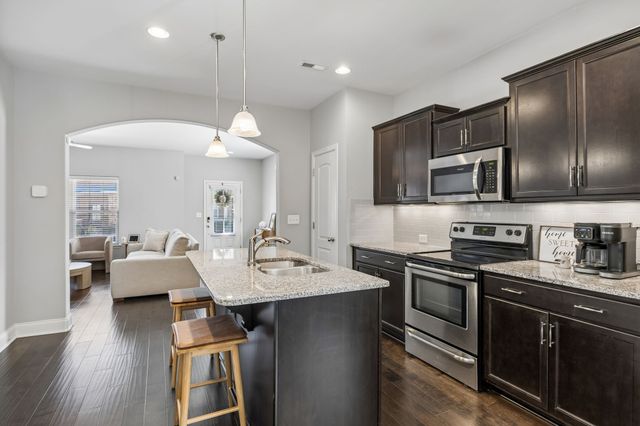 530 Vintage Green Ln, Franklin, TN 37064