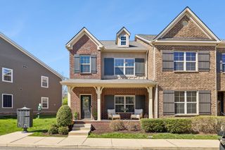 530 Vintage Green Ln, Franklin, TN 37064