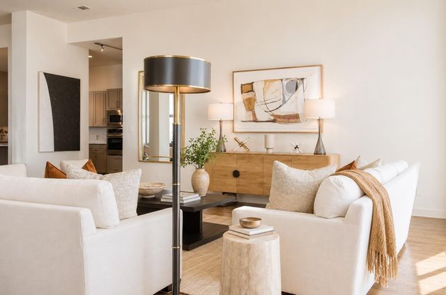 1400 Mckinney Street 3705, Houston, TX 77002