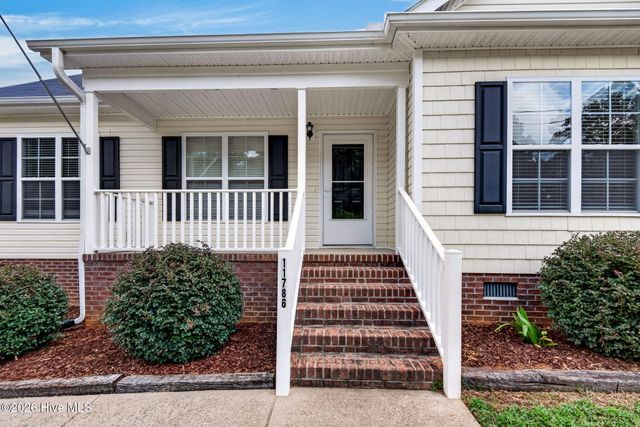 11786 W Finch Avenue, Middlesex, NC 27557