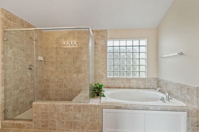 3739 Main Poplar Drive, Houston, TX 77025