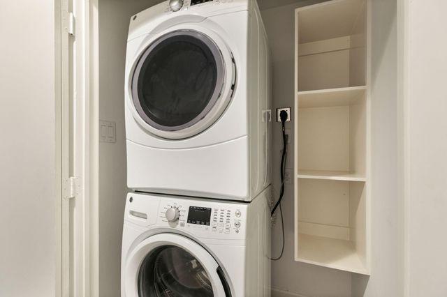 3739 Main Poplar Drive, Houston, TX 77025