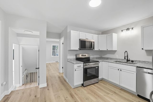 259 Cossairt Avenue W, Eden Valley, MN 55329