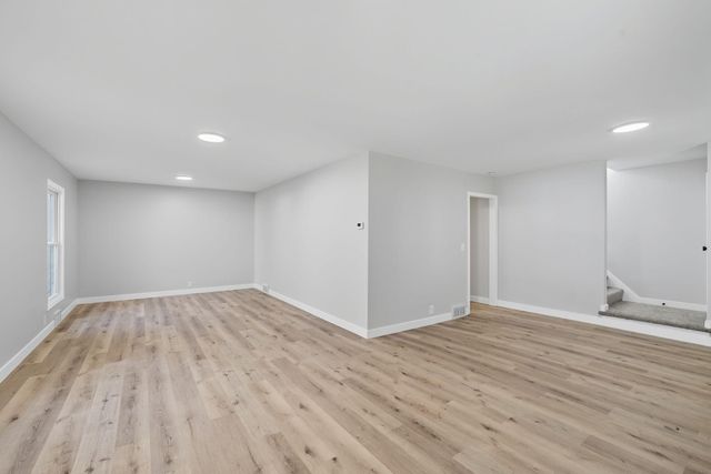 259 Cossairt Avenue W, Eden Valley, MN 55329