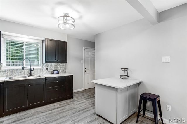 5550 Sapphire Avenue, Jennings, MO 63136