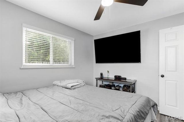 5550 Sapphire Avenue, Jennings, MO 63136