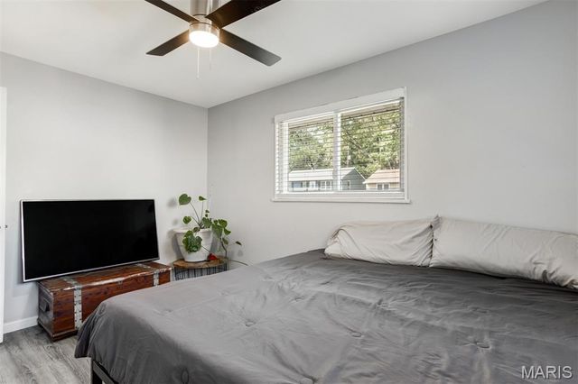 5550 Sapphire Avenue, Jennings, MO 63136