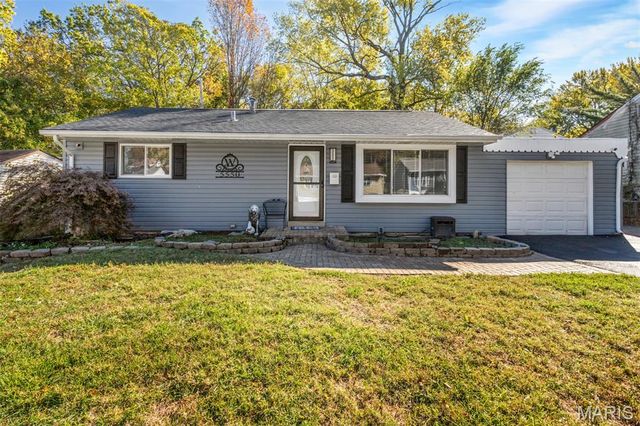 5550 Sapphire Avenue, Jennings, MO 63136